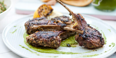 Kotlety Jagnięce z Sosem Miętowym