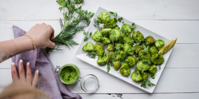 Młode Ziemniaki z Ziołowym Pesto