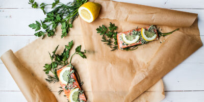 Maślano - Pietruszkowy Łosoś w Papilotach