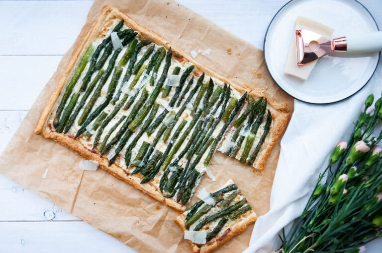 tarta z ricotta i szparagami