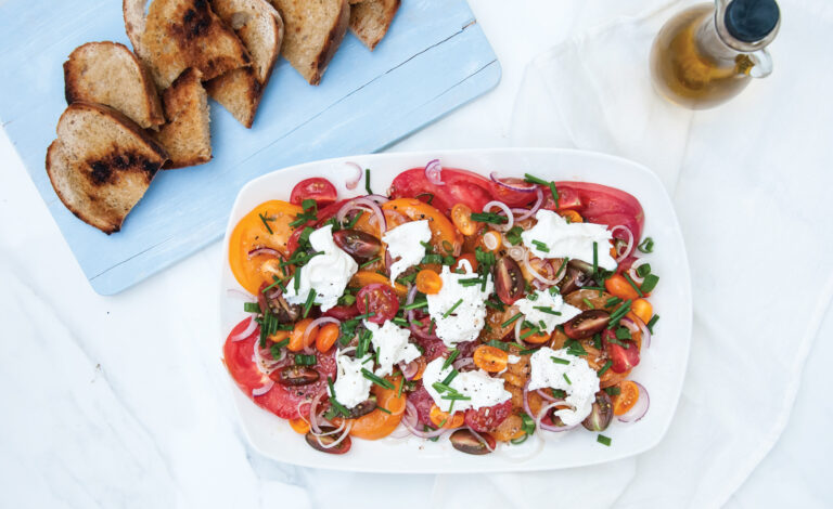 Sałatka z Marynowanymi Pomidorami i Burratą