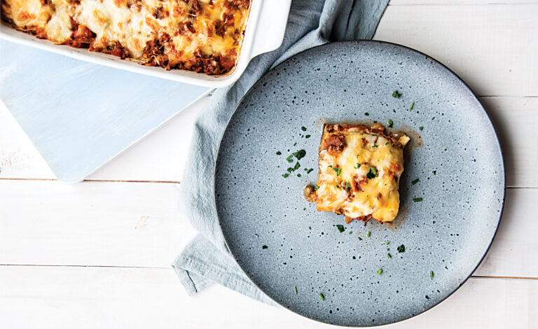 Bezglutenowa Lasagne z Bakłażanem, Cukinią i Pomidorami