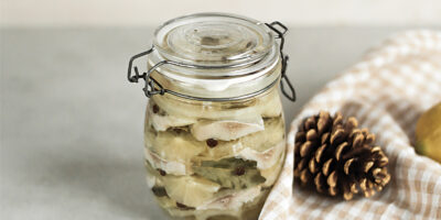 sledzie-z-cytryną-i-cebulą-1