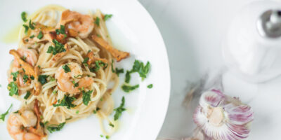 makaron-z-kurkami-i-krewetkami-