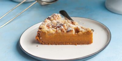 jesienne ciasto dyniowe z karmelizowanymi jablkami