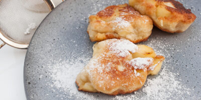 domowe racuchy drozdzowe z jablkami prosty przepis