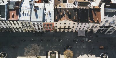 lwów bary restauracje i kawiarnie, które warto odwiedzić