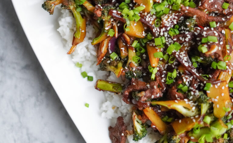 wołowina z brokułami w stylu azjatyckim