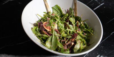 sałatka z kozim serem i winogronami