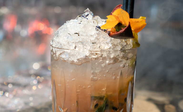 drink inspirowany mojito z marakują