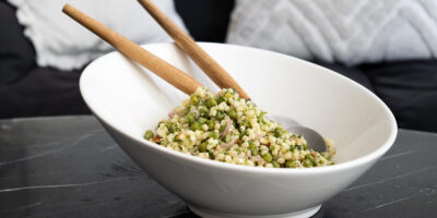 fregola z zielonym groszkiem - letnia sałatka