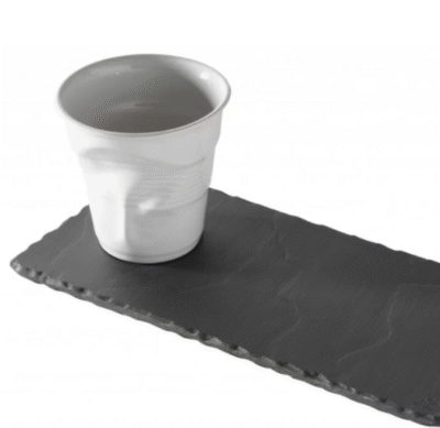 Biały porcelanowy kubek Revol jak plastikowy