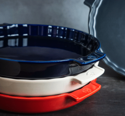 okrągłe naczynie ceramiczne do tarty kremowe Peugeot