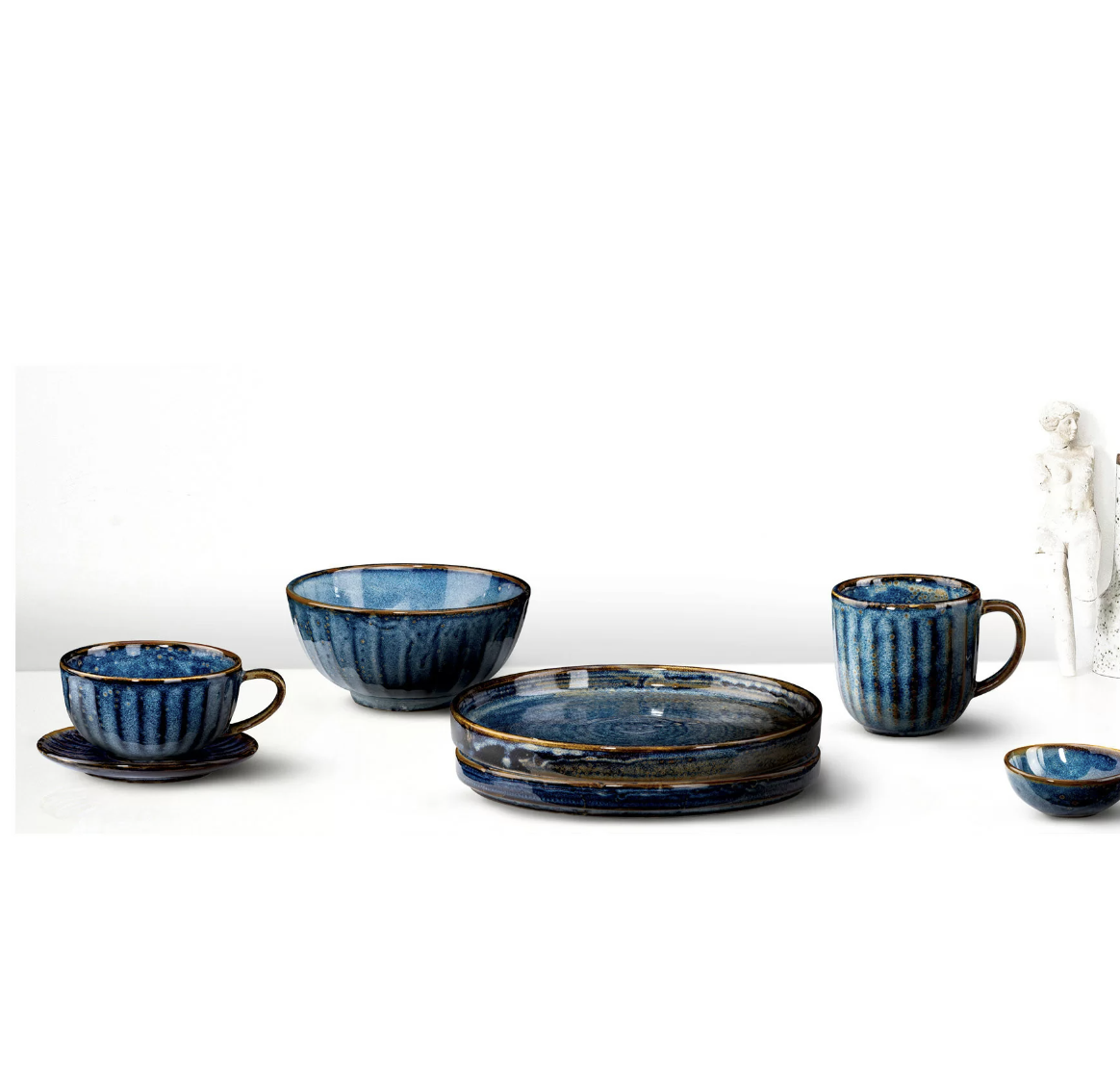 KOBALTOWY PŁASKI TALERZ PORCELANOWY DEEP BLUE VERLO 20.5 cm - obrazek 3