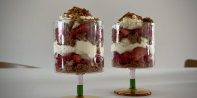 ekspresowy deser z truskawkami i mascarpone